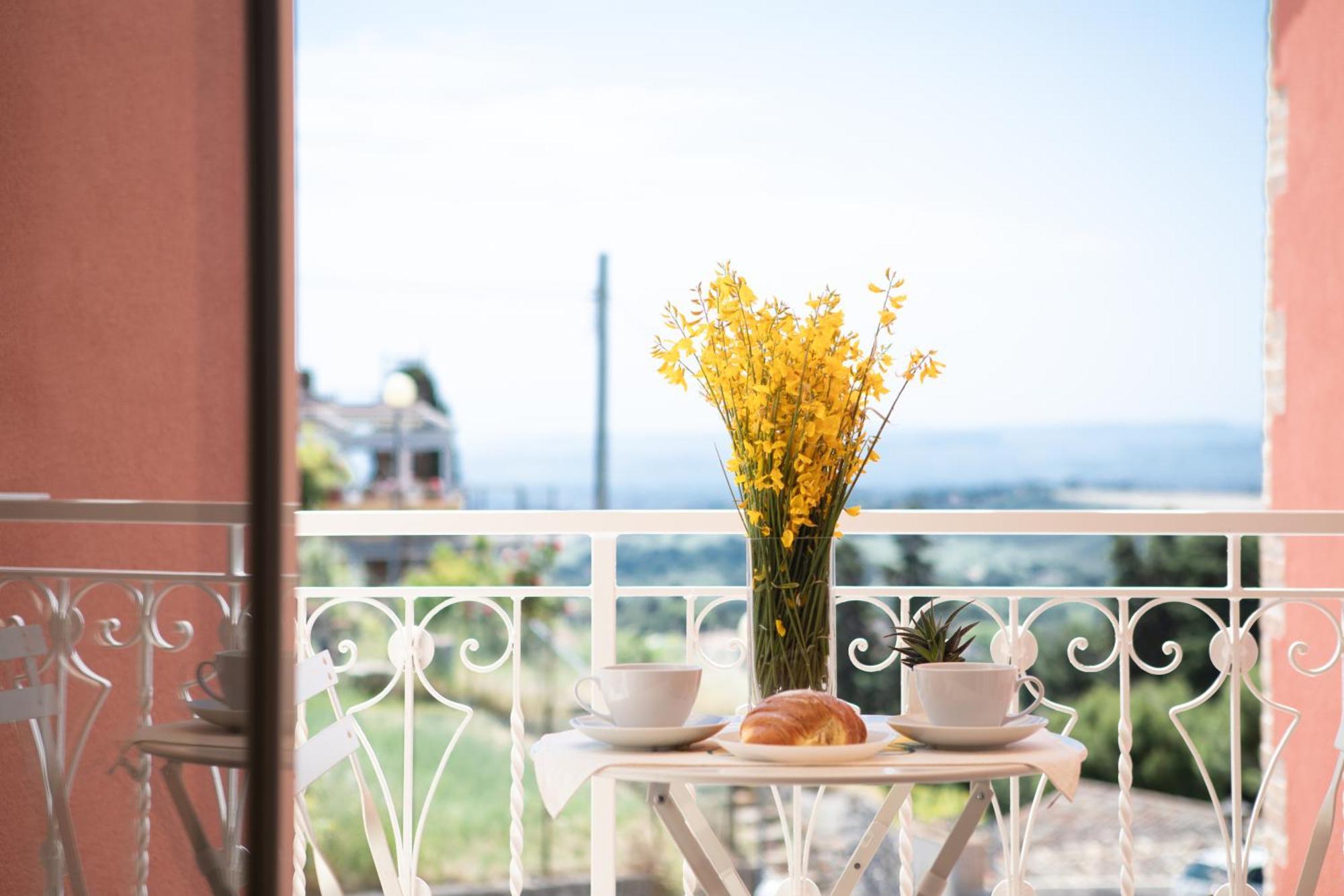 Bed and Breakfast Fonte D'Olio Conero Relais Sirolo Habitación foto
